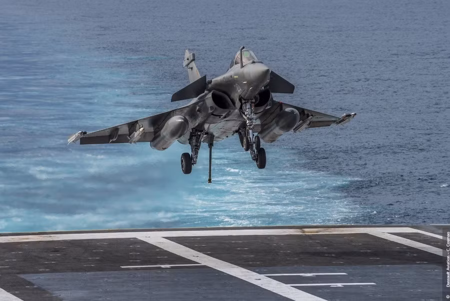 Ấn Độ tức giận và quay sang Su-57 khi không được tiếp cận mã nguồn của Rafale?