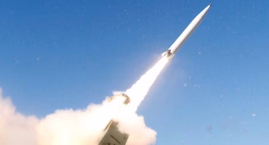 Mỹ đặt hàng tên lửa đạn đạo PrSM cho HIMARS với giá gần 5 tỷ đô la