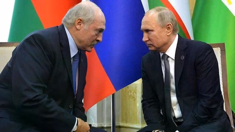 'Liên minh hai mặt': Belarus đã quay lưng với Nga như thế nào?