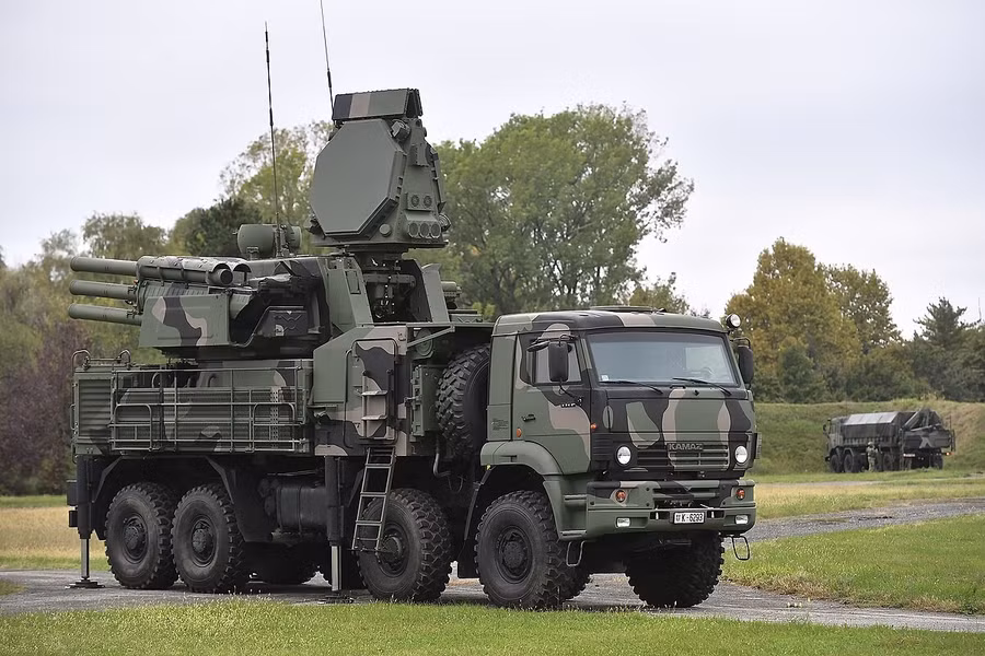 streitkrafte-serbiens-pantsir-s1.jpg