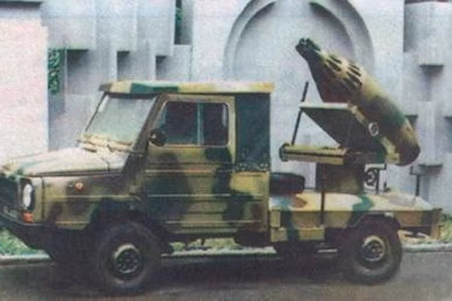 Bất ngờ lớn khi Ukraine hồi sinh xe phóng tên lửa LuAZ-1302 Lunokhod kỳ lạ