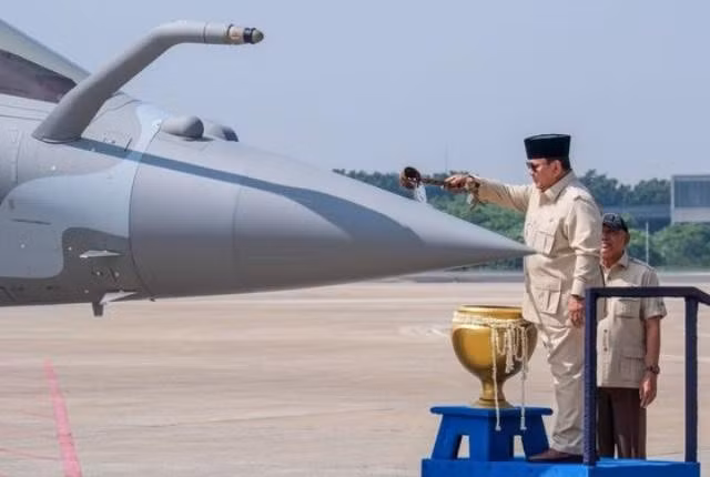 vvs-indonezii-prinyali-na-vooruzhenie-pervuyu-partiyu-istrebitelei-rafal-0j9tbn7a-1779169441t.jpg