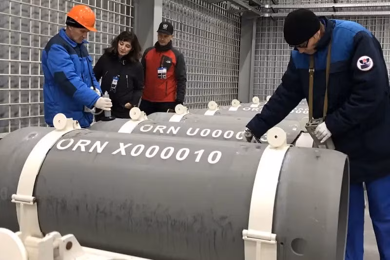 Mỹ cố gắng thu xếp nguồn cung uranium của Nga thông qua trung gian