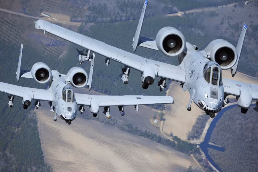 shturmovyky-a-10-thunderbolt-ii-2048x1365.jpg