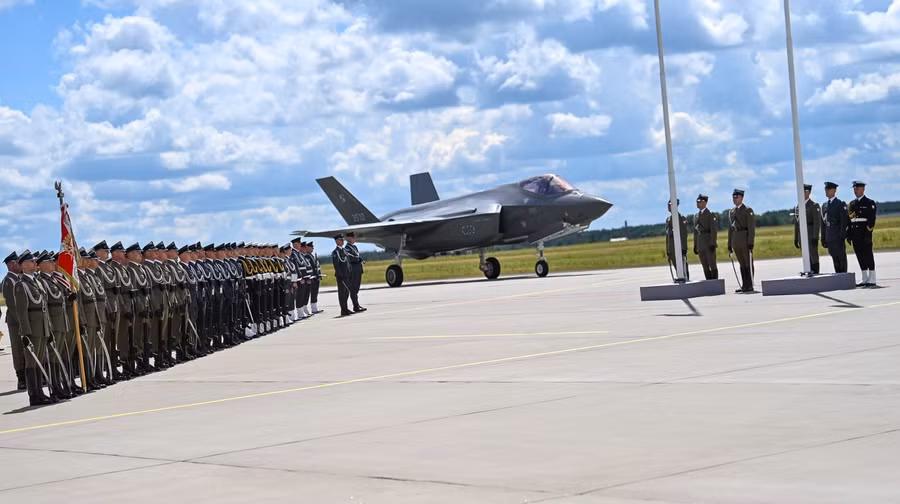 f-35-polshha-2.jpg