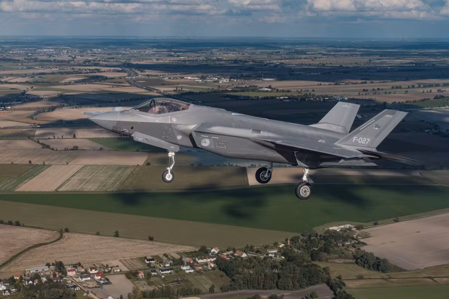 f-35-2048x1365.jpg