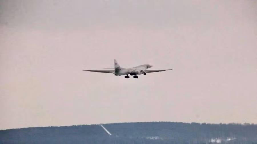 pershyj-polit-modernizovanogo-tu-160m-1.jpg