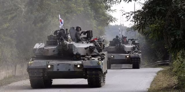 Bước ngoặt chiến trường khi hai siêu cường châu Á đứng về phía Ukraine