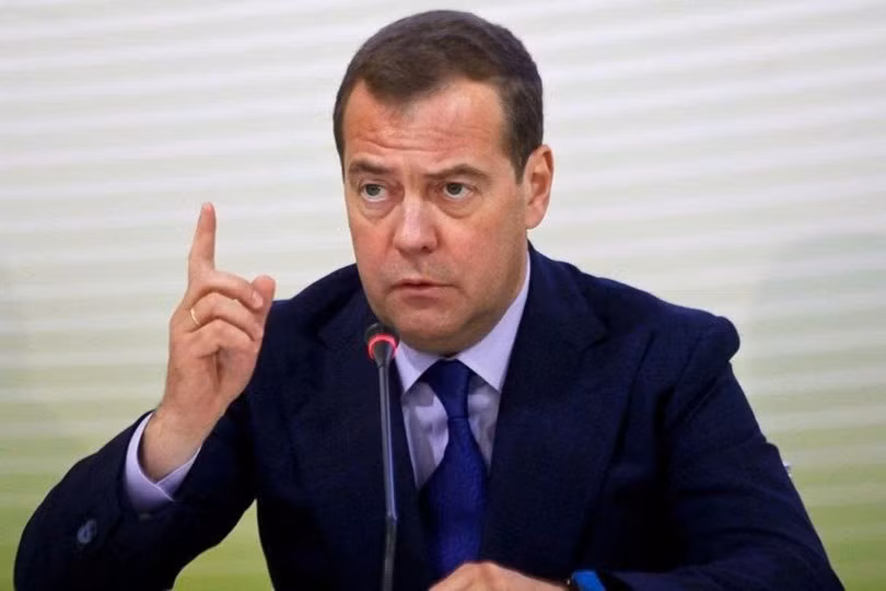 Ông Medvedev cảnh báo Tổng thống Trump: Nga không phải là Iran