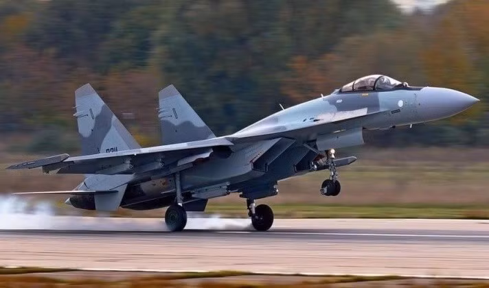 Su-35 Algeria vừa tiếp nhận chính là lô máy bay sản xuất cho Ai Cập