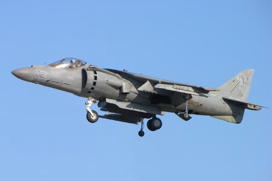 united-states-marine-corps-av-8b-harrier-ii-hovering.jpg