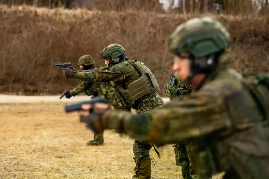 S&uacute;ng ngắn P13 thế hệ mới của Bundeswehr sắp được trang bị h&agrave;ng loạt trong năm 2026 - Ảnh 2.