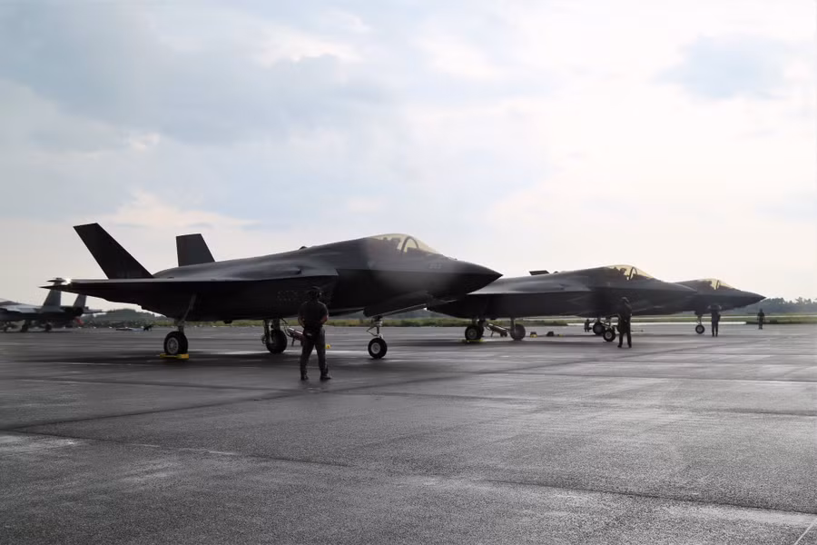 Sự hồi sinh của kỷ nguyên tàu sân bay: Nhật Bản nhận chiếc F-35B đầu tiên