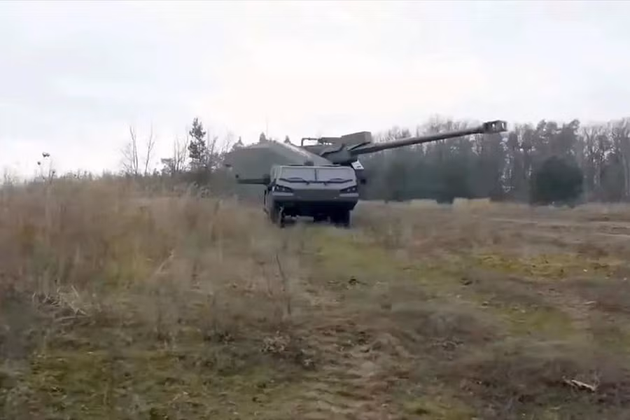 Ph&aacute;o tự h&agrave;nh DITA 155mm đầu ti&ecirc;n bị ph&aacute; hủy ở Ukraine trong năm 2026 - Ảnh 2.