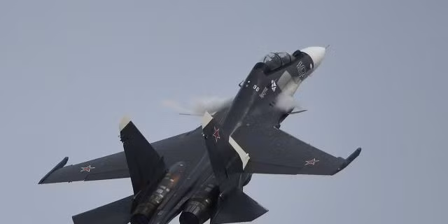 istrebitel-su-30sm-re33boau-1648335781t.jpg