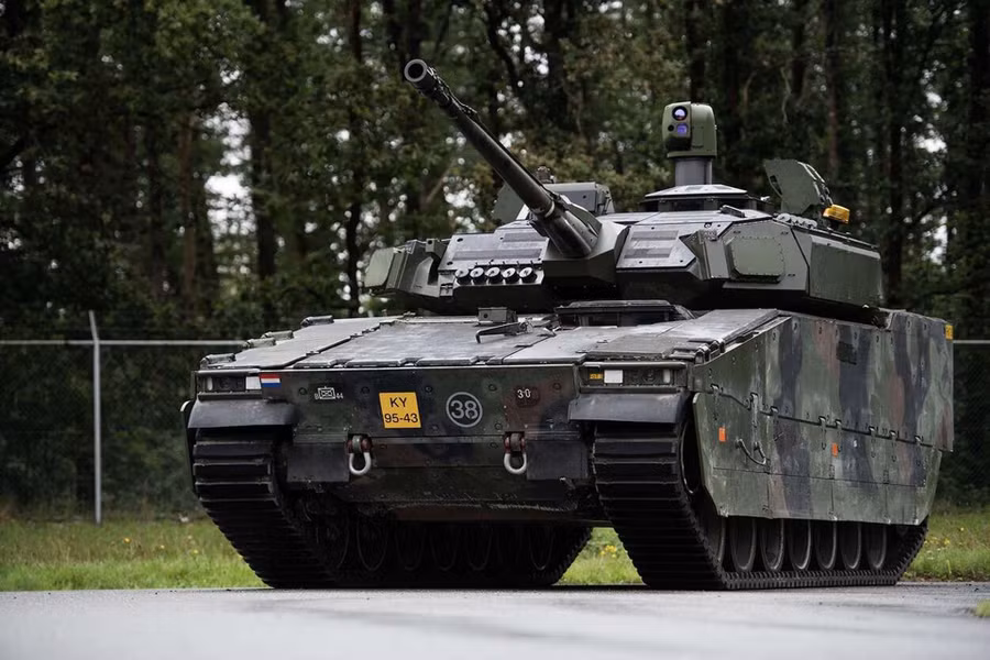 sweden-orders-both-new-cv9035-mkiiics-combat-vehicles-and-additional-cv90s-for-ukraine-925-001.jpg