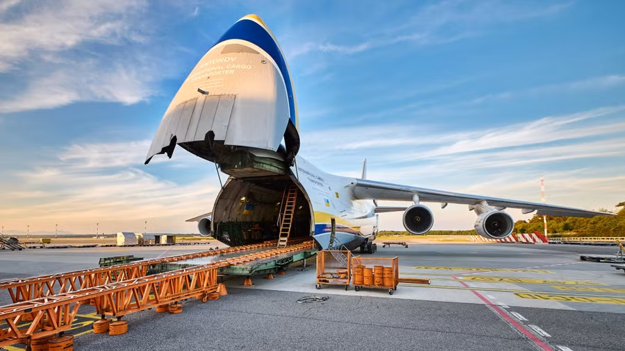 An-124 Ruslan của Ukraine đã cứu hai 'gã khổng lồ' Boeing và Airbus như thế nào?
