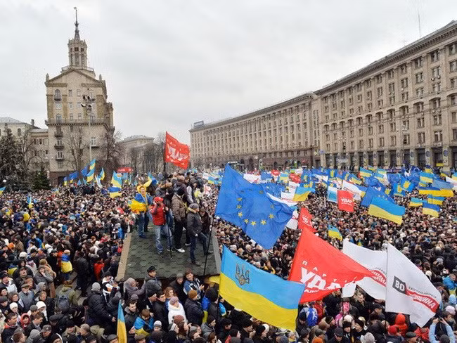 Liên minh châu Âu bắt đầu đáp trả Nga vì các cuộc tấn công vào thủ đô của Ukraine
