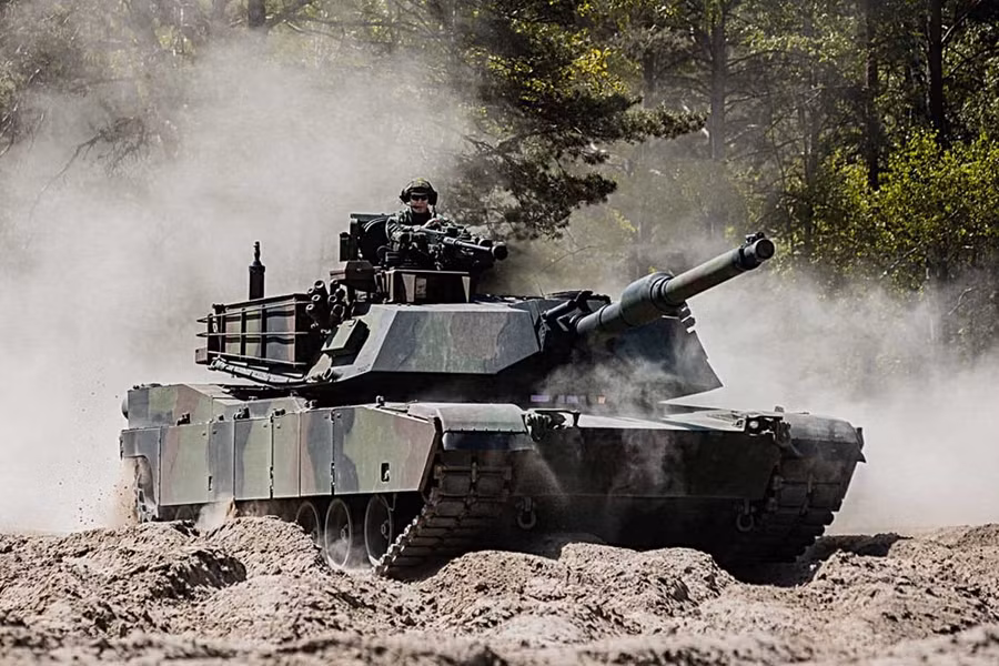 m1a1-fep-z-zasobow-sil-zbrojnych-stanow-zjednoczonych.jpg