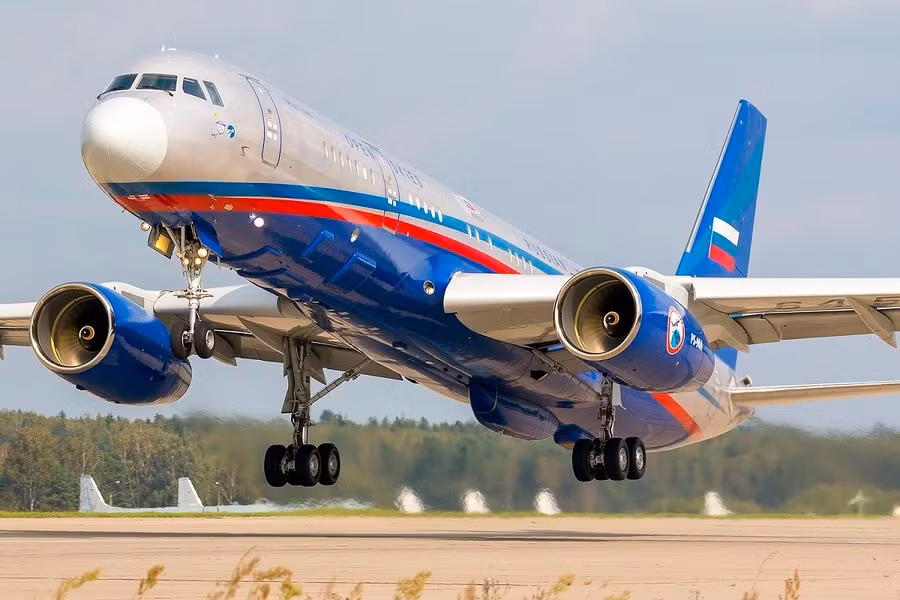 tupolev-tu-214-open-skies-dmitry-terekhov-6621.jpg