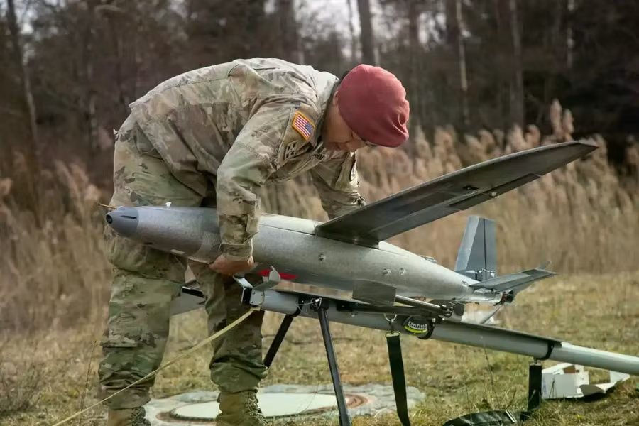pidgotovka-do-zapusku-drona-hornet.jpg