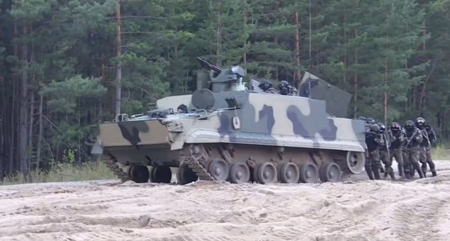 Thiết giáp BT-3F trên khung gầm BMP-3 sẵn sàng tham chiến