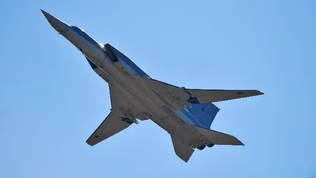 dalnii-raketonosec-bombardirovshik-tu-22m3-jraai5dl-1765898281t.jpg