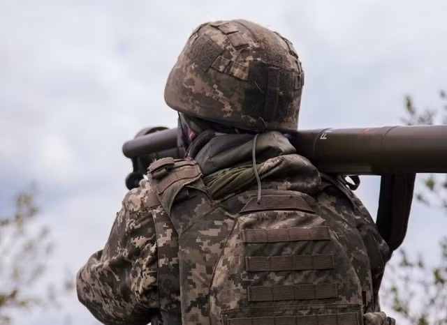 Tên lửa FN-16 Trung Quốc bất ngờ xuất hiện trong Quân đội Ukraine