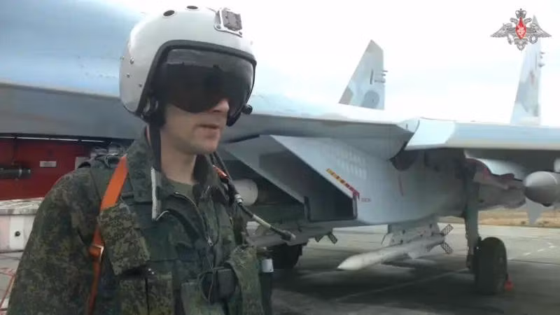 Phi công tiết lộ năng lực tấn công tầm xa siêu việt của Su-35S