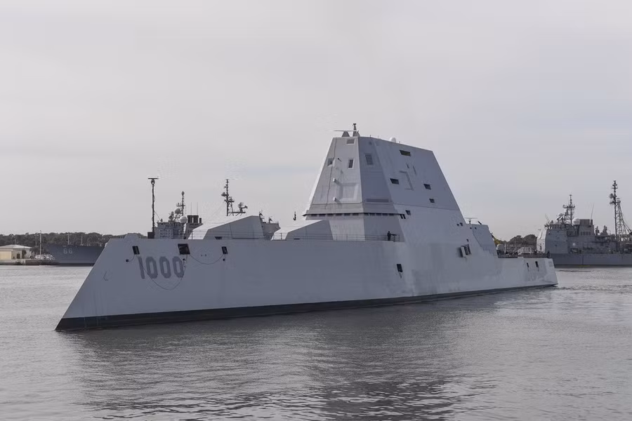 Khu trục hạm Zumwalt sắp có khả năng bắn tên lửa siêu thanh 'tương tự Zircon'