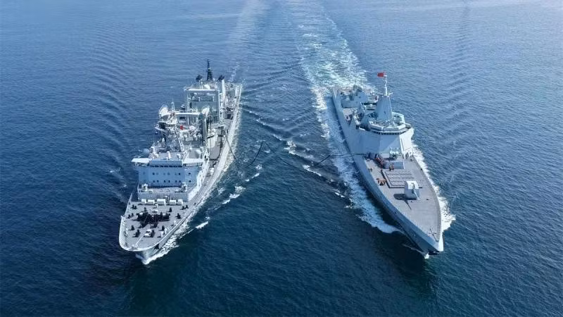 Phương Tây đối diện ‘ác mộng’ khi Nga và Trung Quốc phối hợp tấn công