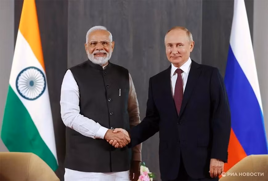 modiputin462101214am.jpg