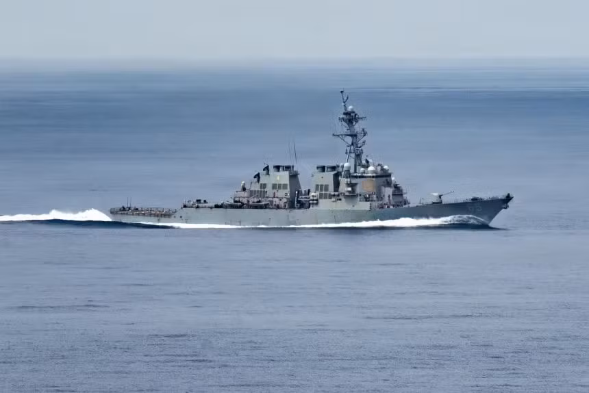 uss-benfold.jpg