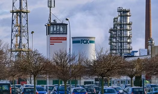 Tài sản của Lukoil gây ra cuộc chiến ở nước ngoài