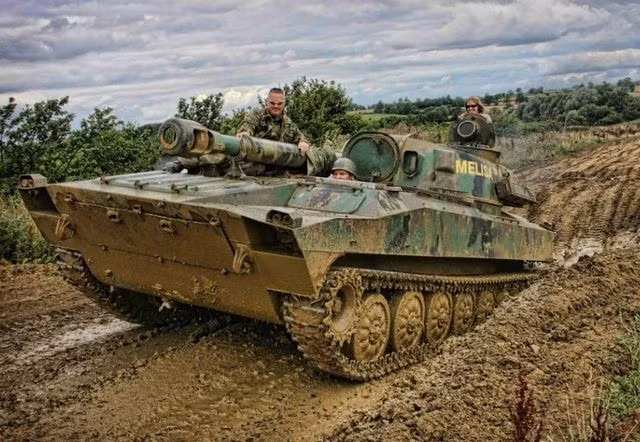 Vì sao pháo tự hành 2S1 từ quân đội cũ của Iraq lại xuất hiện ở Ukraine?