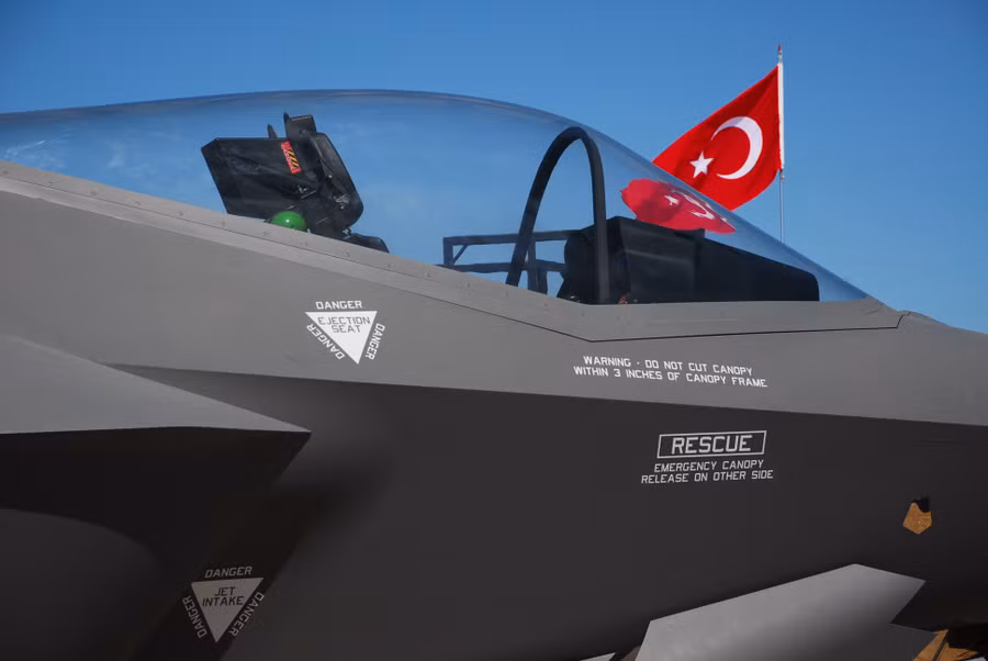 skto75p22ja4zaktxfn2r647wi.jpg